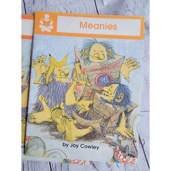 Lot 6 Story Box Read Together Level 1 books 4 Meanies 2 Jigaree - Picture 3 of 7